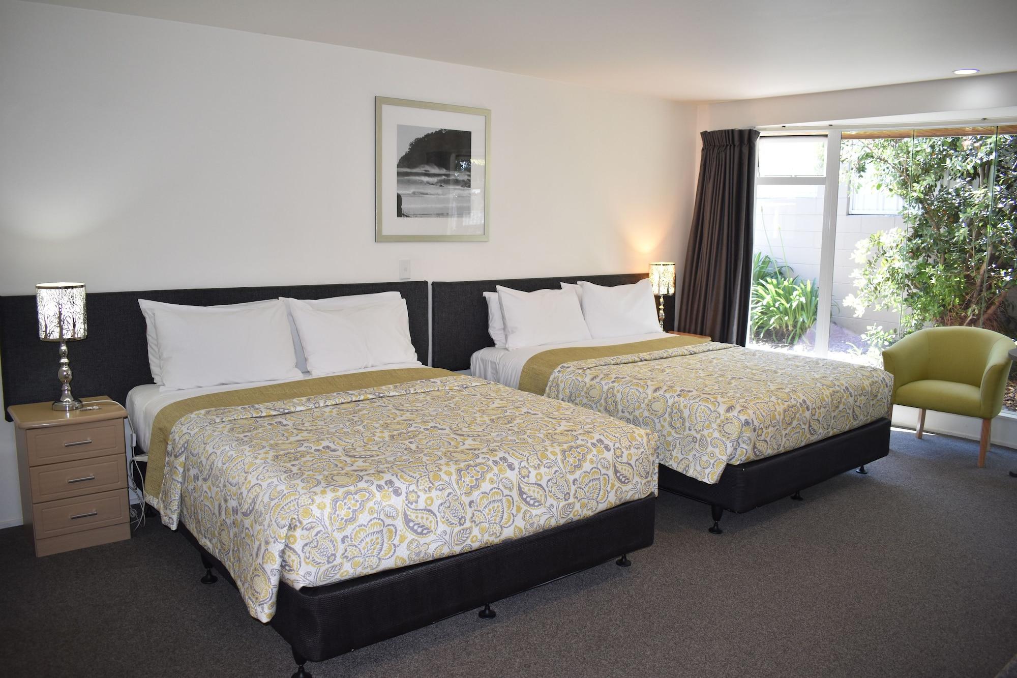 Baywatch Motor Inn Mount Maunganui Eksteriør billede